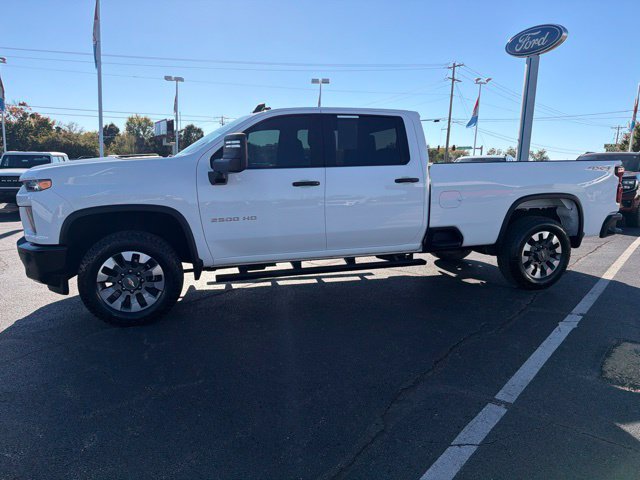 Used 2021 Chevrolet Silverado 2500 Custom w/ Custom Value Package AWD/4WD image 5