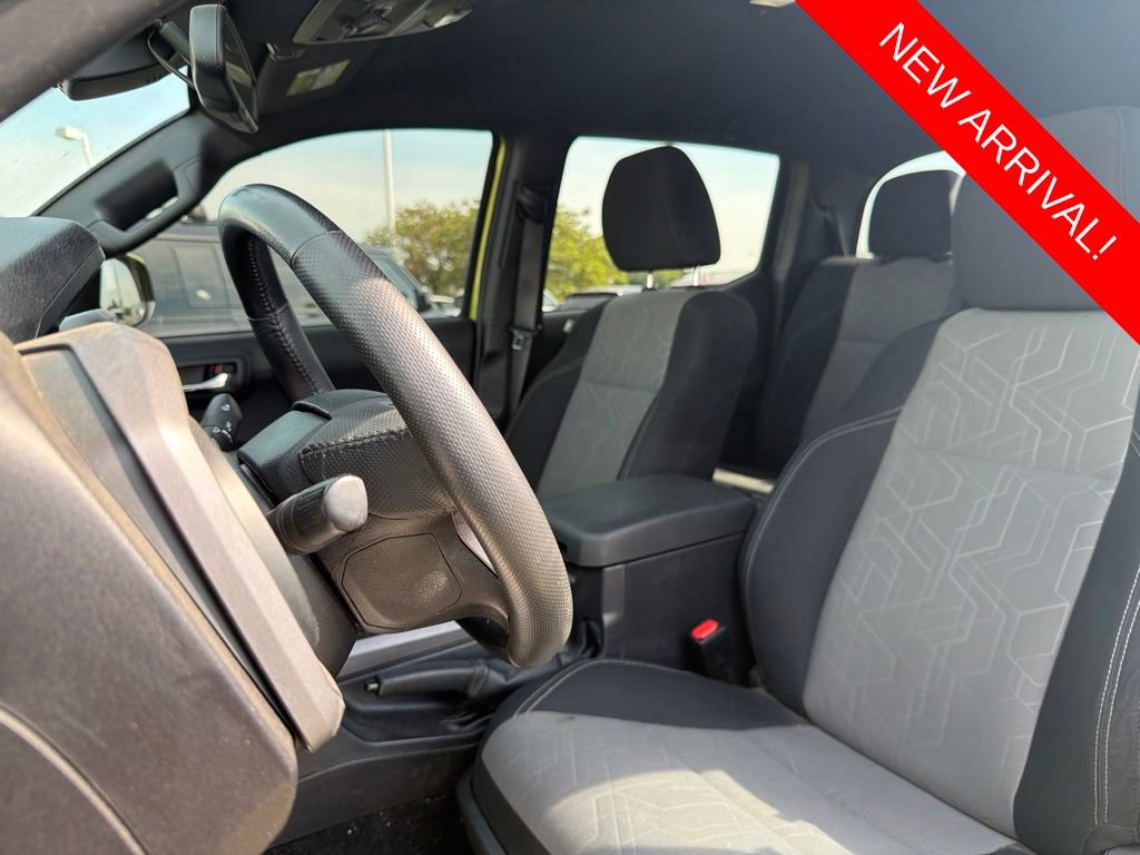 Certified 2023 Toyota Tacoma TRD Off-Road w/ Technology Package AWD/4WD image 8