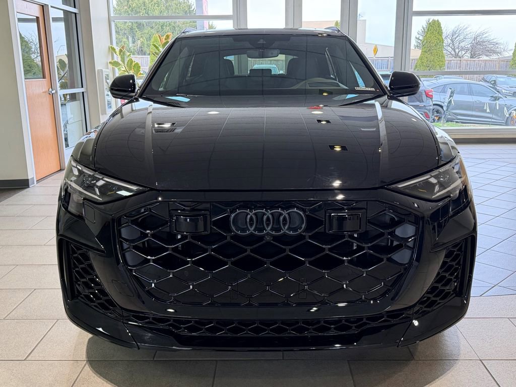 New 2026 Audi RS Q8 performance AWD/4WD image 2
