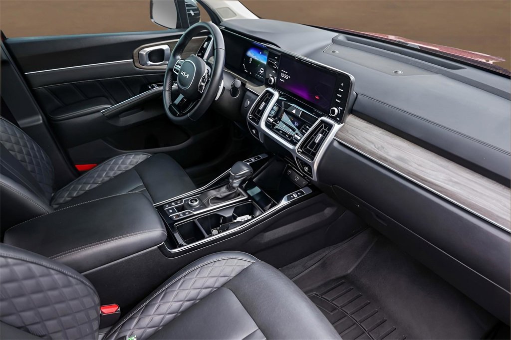 Used 2022 Kia Sorento SX Prestige image 31