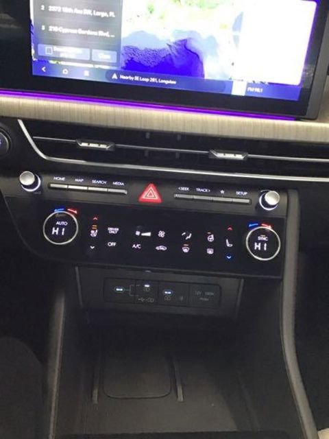 Used 2024 Hyundai Sonata Limited image 9