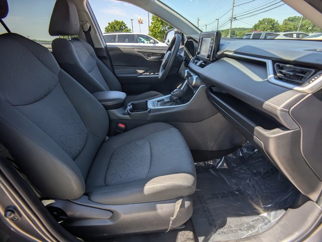 Used 2022 Toyota RAV4 XLE w/ Convenience Package AWD/4WD image 20