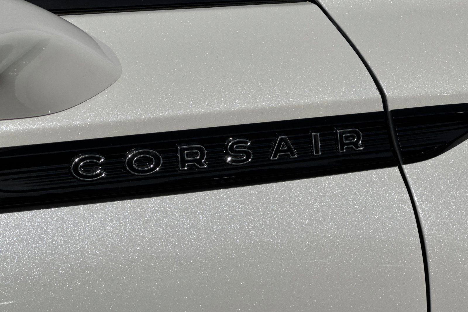 Certified 2025 Lincoln Corsair Grand Touring w/ Equipment Group 302A image 27