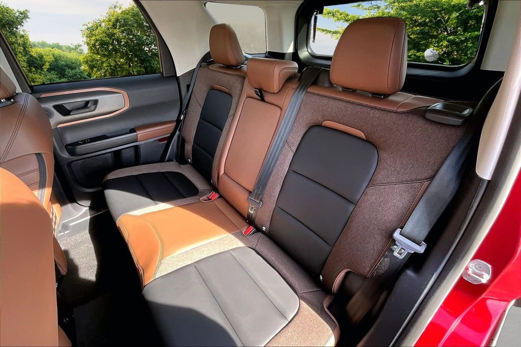 Certified 2025 Ford Bronco Sport Outer Banks w/ Outer Banks Tech Package+ image 25