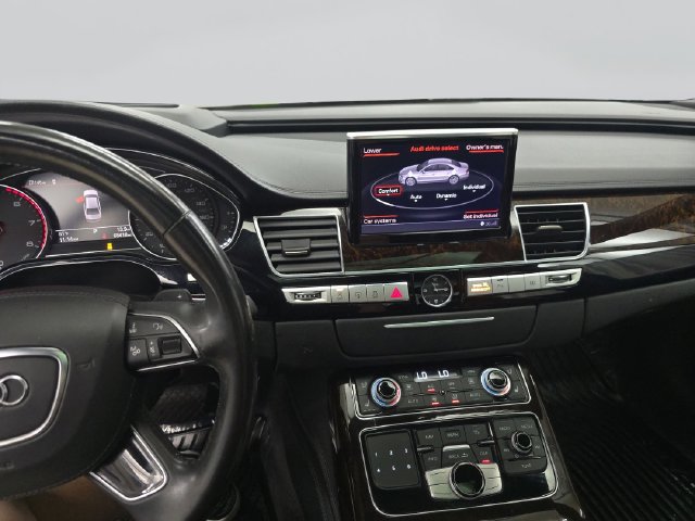 Used 2017 Audi A8 L 4.0T w/ Driver Assistance Package AWD/4WD image 30