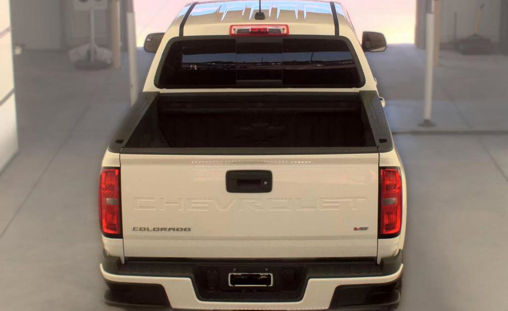 Used 2022 Chevrolet Colorado LT w/ LT Convenience Package AWD/4WD image 6