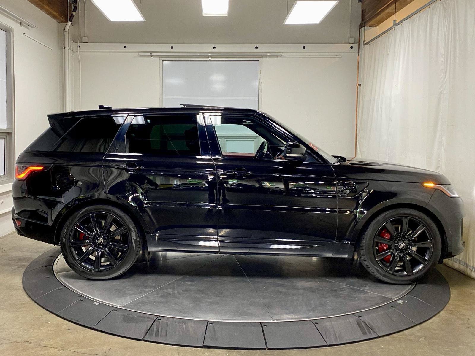 Used 2021 Land Rover Range Rover Sport HST AWD/4WD image 10