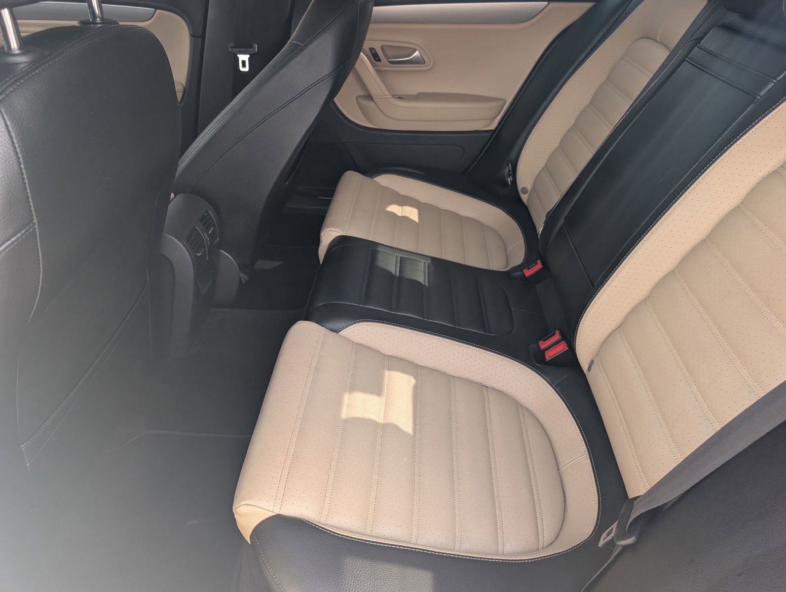 Used 2013 Volkswagen CC Sport Plus image 10