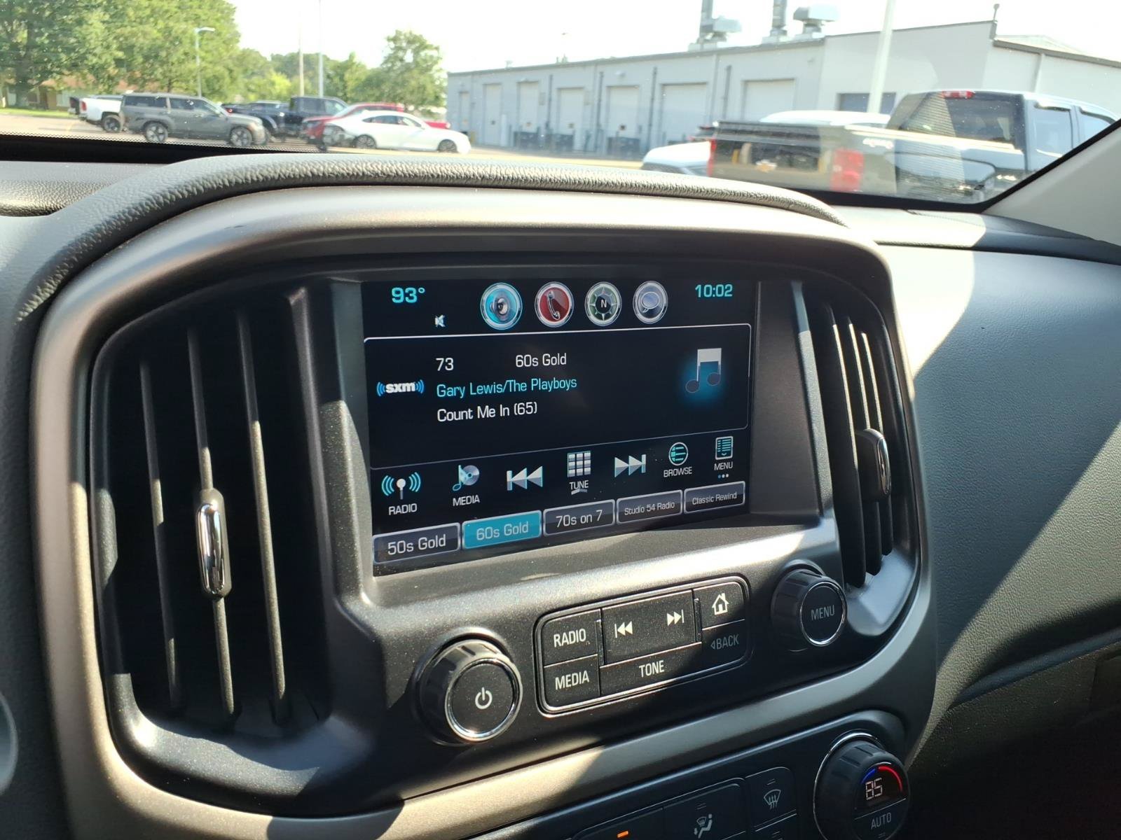 Used 2017 Chevrolet Colorado Z71 AWD/4WD image 17