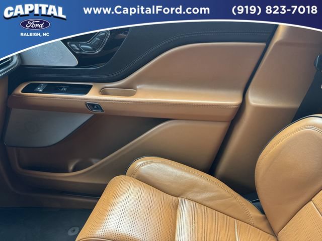 Used 2020 Lincoln Aviator Black Label w/ Dynamic Handling Package AWD/4WD image 29