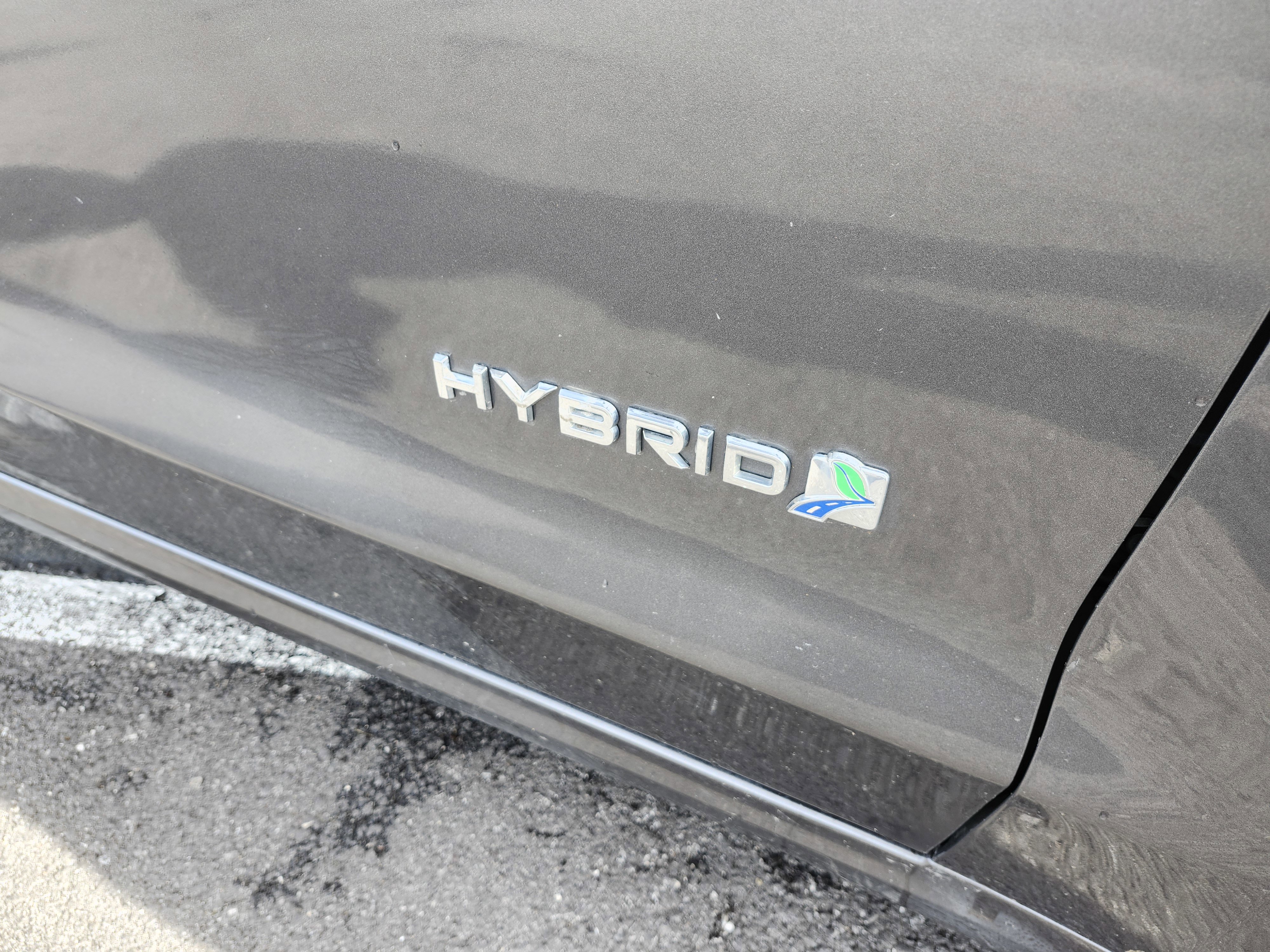 Used 2019 Ford Fusion SE FWD image 12