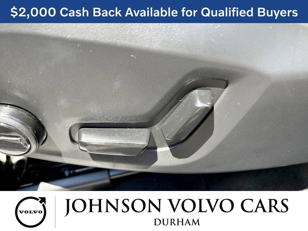 New 2026 Volvo XC60 B5 Plus w/ Protection Package Premier AWD/4WD image 14
