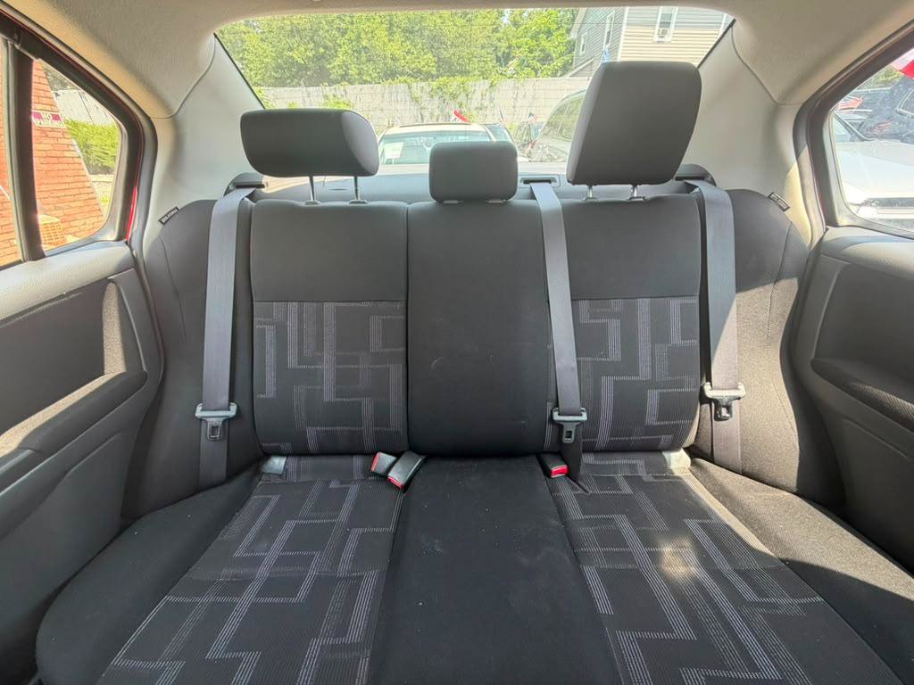 Used 2012 Suzuki SX4 LE FWD image 21