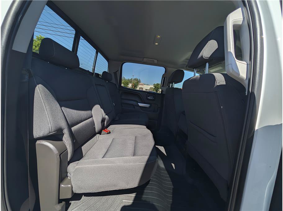 Used 2018 Chevrolet Silverado 2500 LT w/ LT Convenience Package AWD/4WD image 15