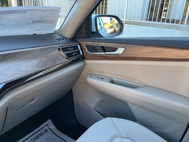 New 2026 Volkswagen Atlas SE FWD image 23