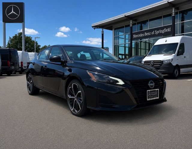 Used 2023 Nissan Altima 2.5 SR