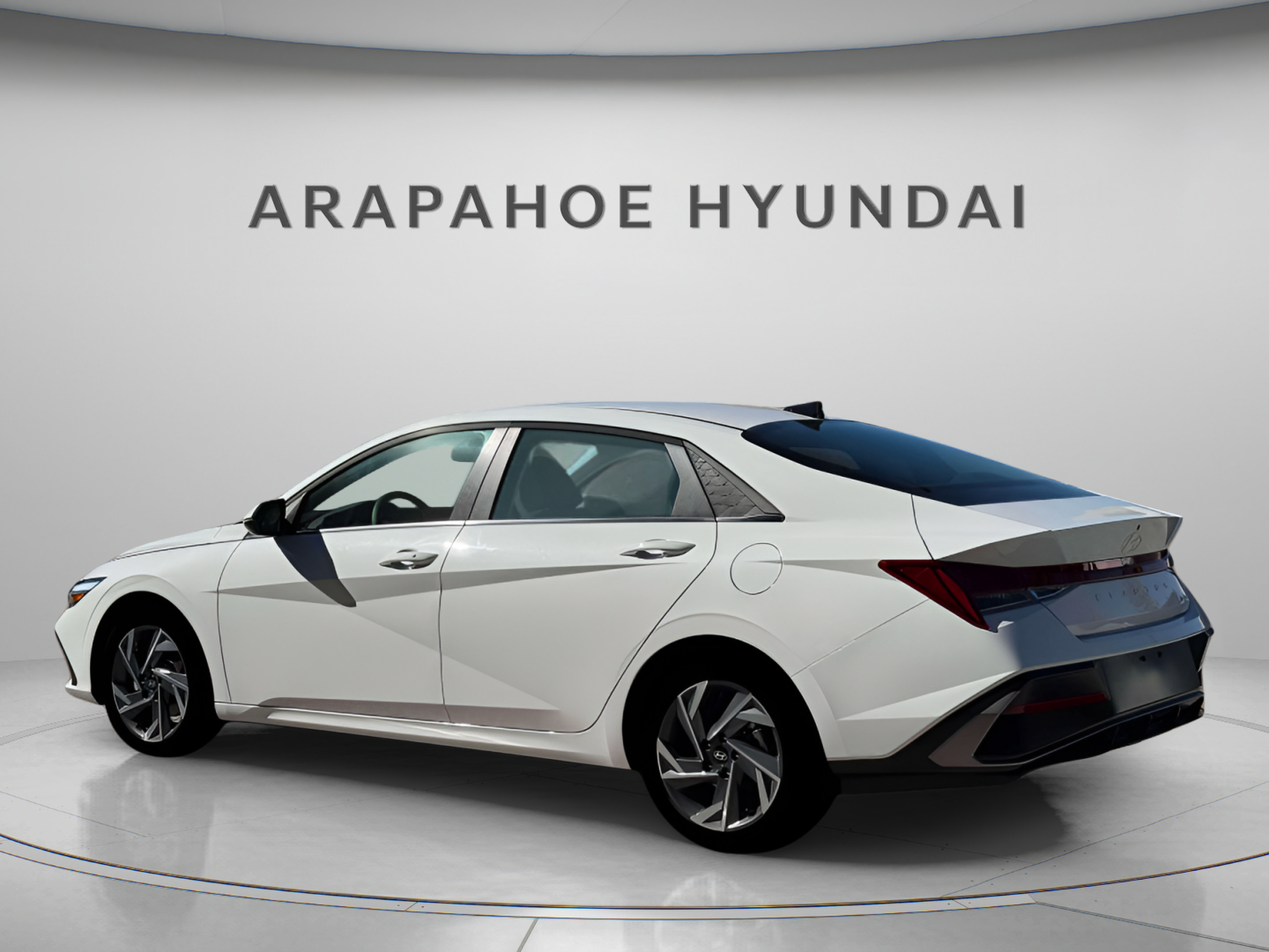 New 2026 Hyundai Elantra Limited FWD image 3