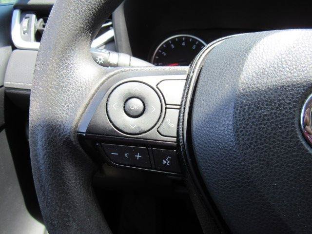Used 2021 Toyota RAV4 XLE FWD image 30