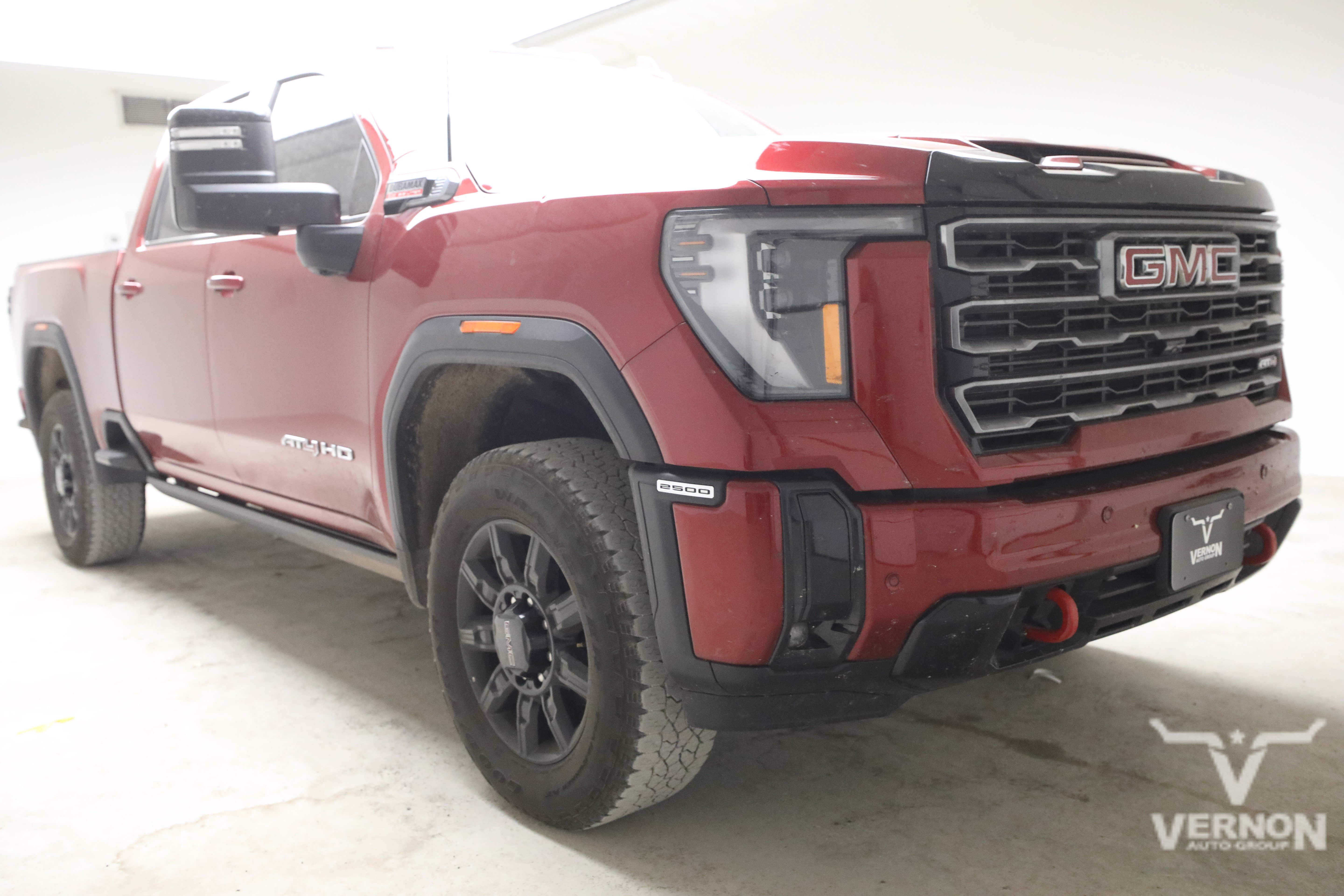 Used 2025 GMC Sierra 2500 AT4 w/ AT4 Premium Plus Package AWD/4WD image 6