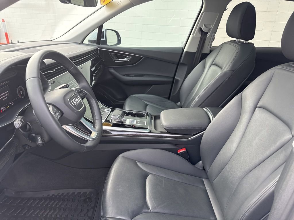 Used 2023 Audi Q7 3.0T Premium image 24