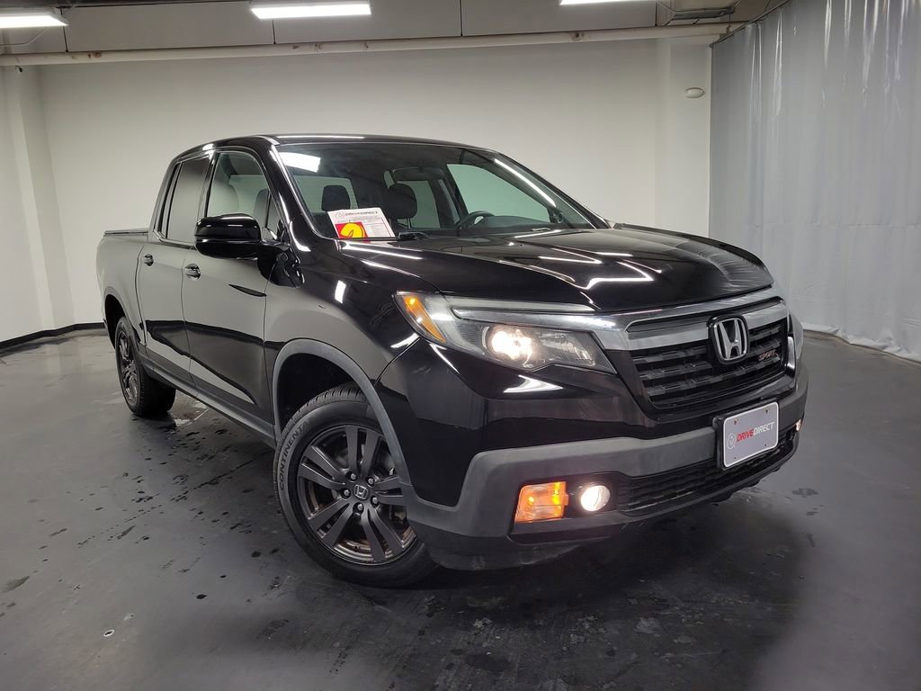 Used 2018 Honda Ridgeline Sport image 2