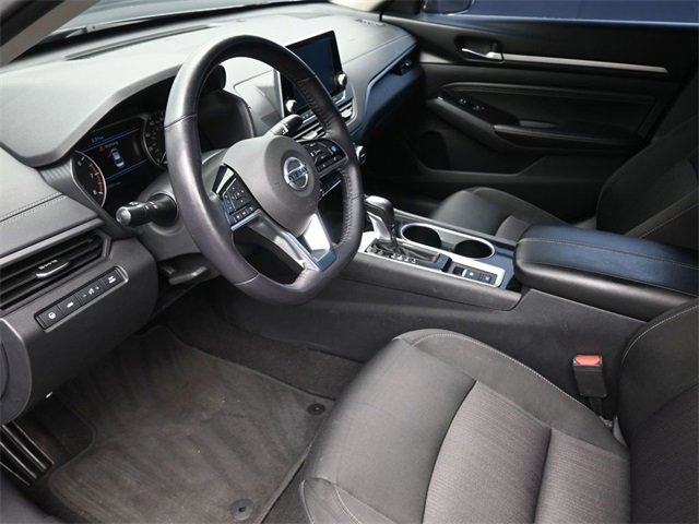 Used 2020 Nissan Altima 2.5 SV image 18