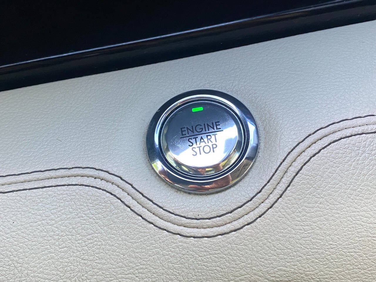 Used 2019 Lincoln Navigator Reserve AWD/4WD image 20
