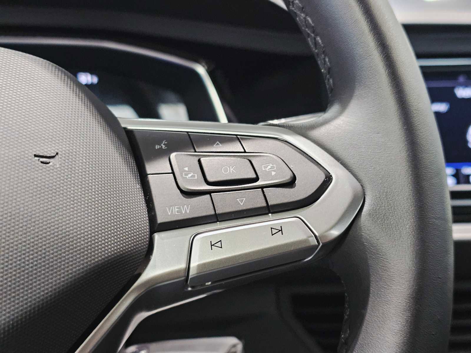 Used 2023 Volkswagen Jetta Sport image 12