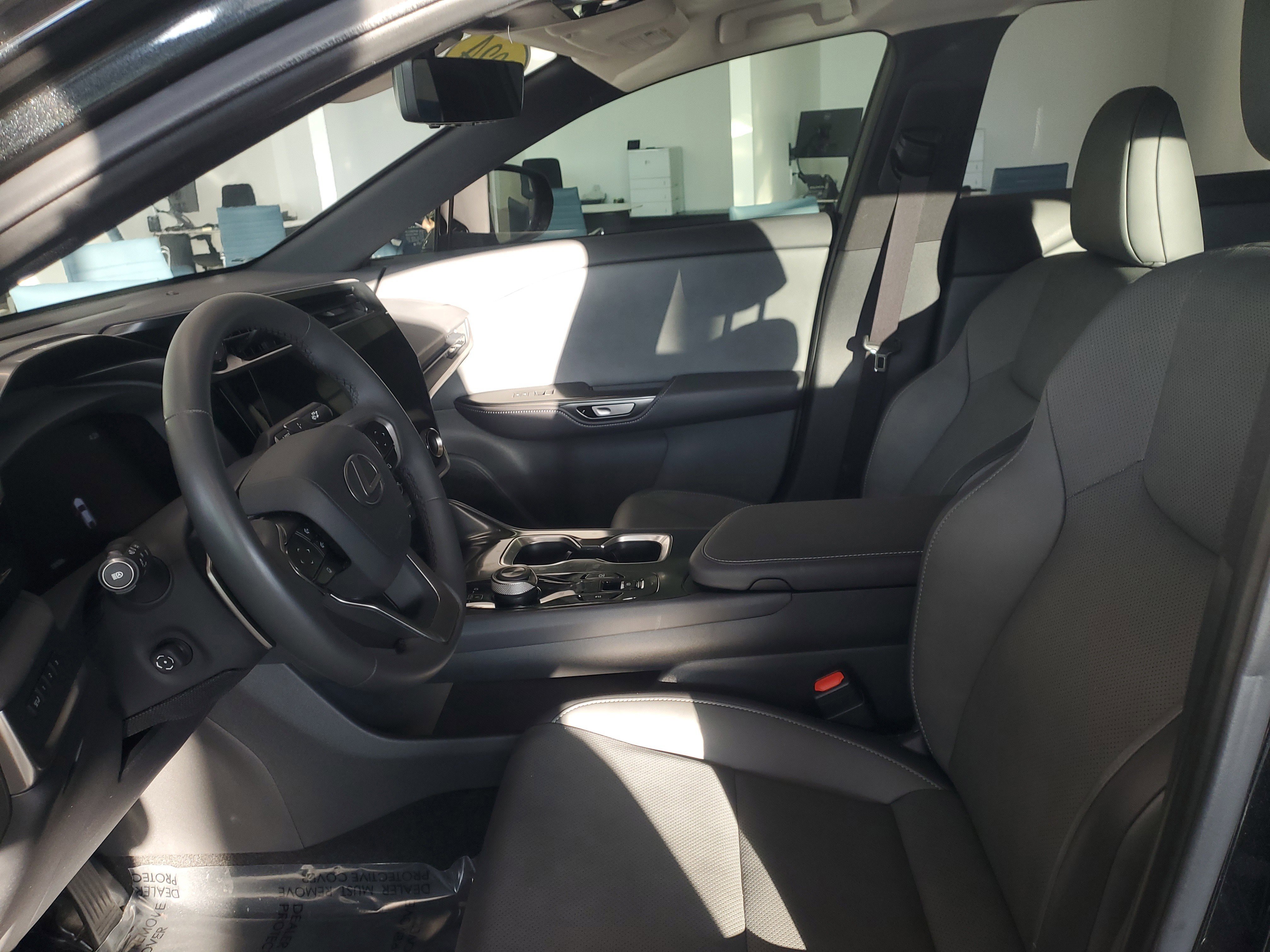 Used 2024 Lexus RZ 450e Premium image 12