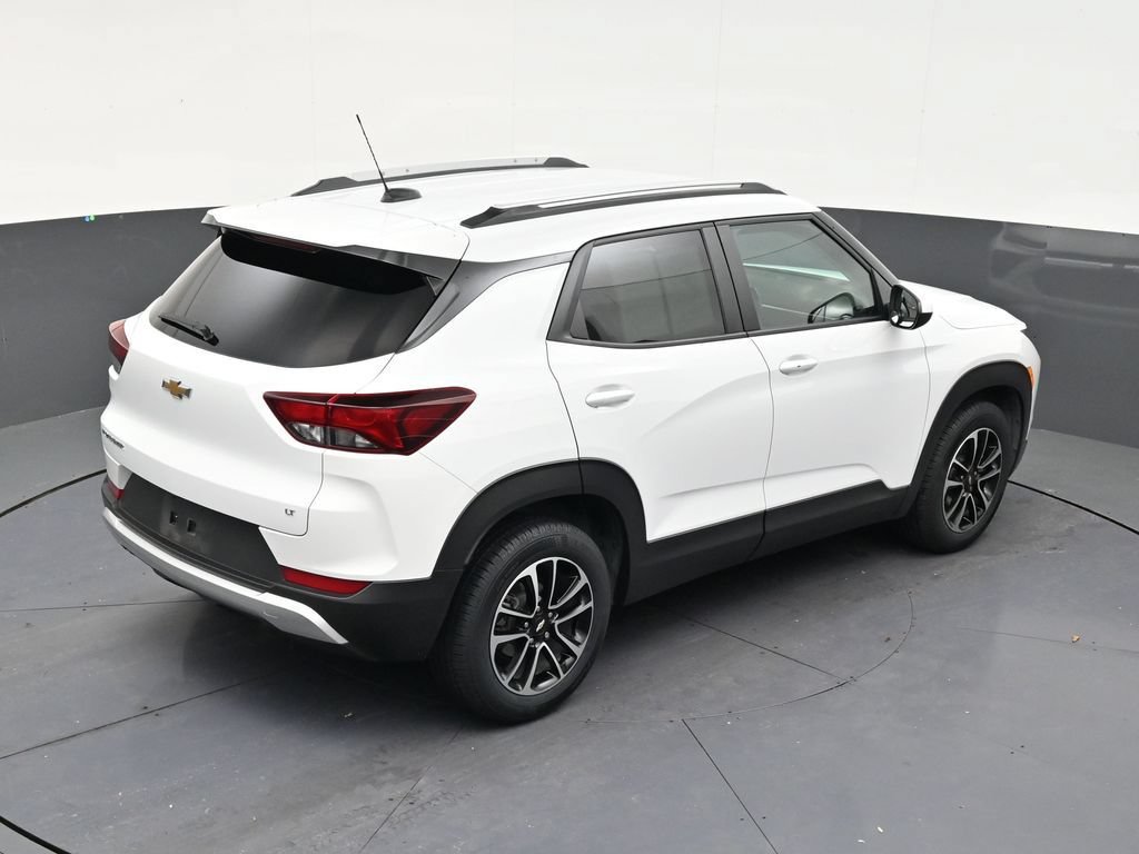 Used 2025 Chevrolet TrailBlazer LT FWD image 16