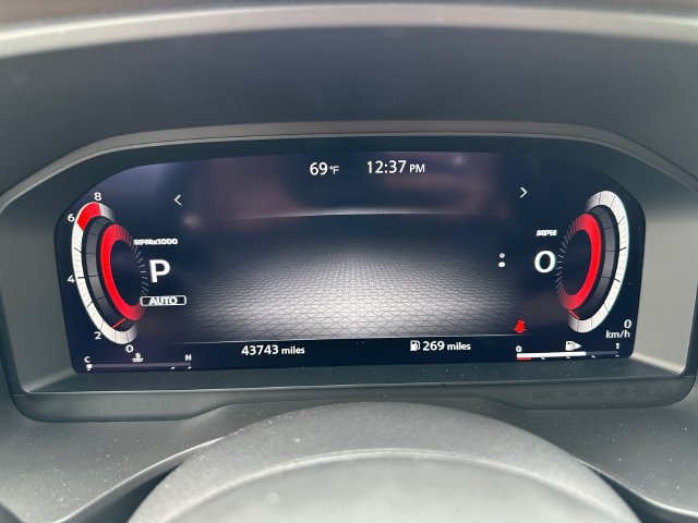 Used 2023 Nissan Rogue Platinum AWD/4WD image 15