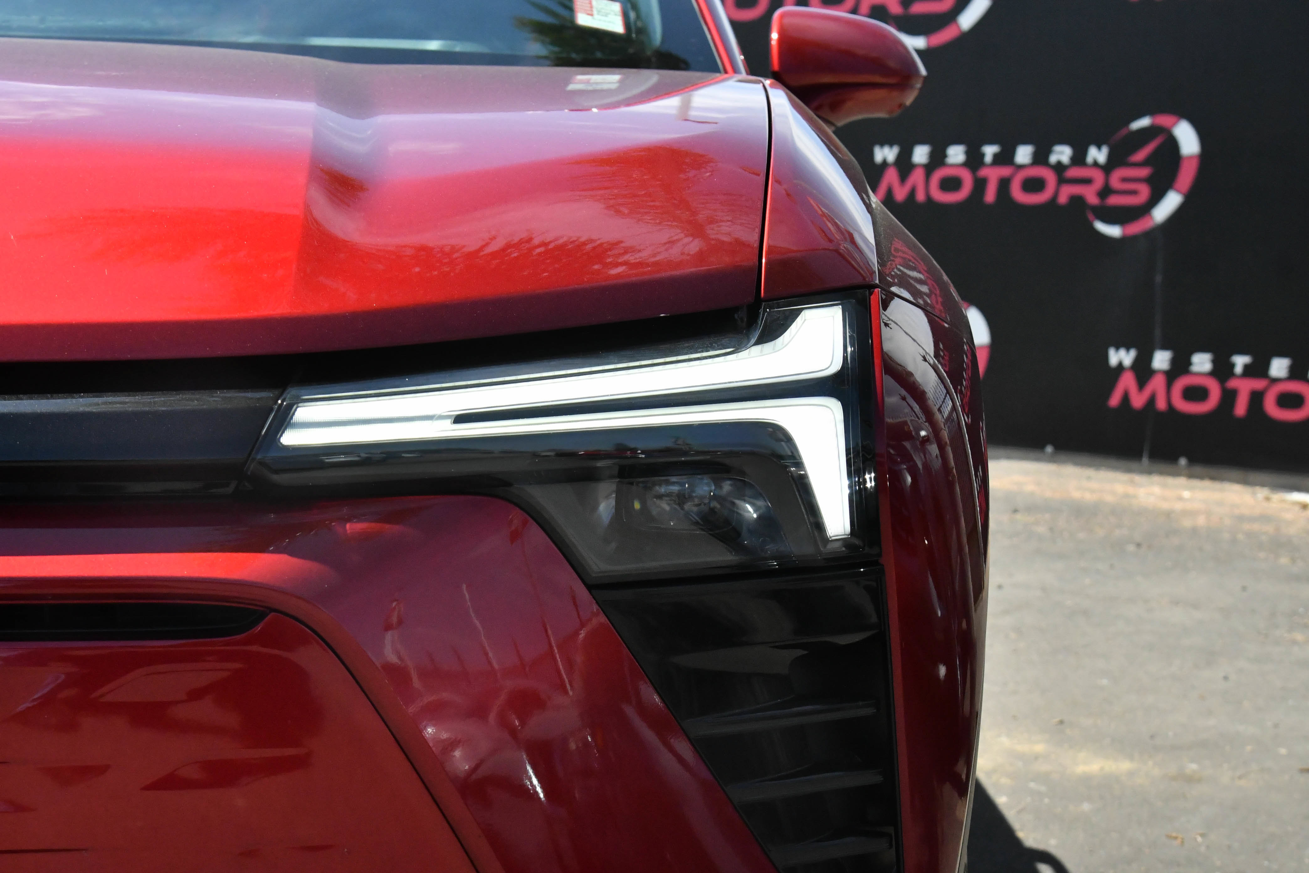 Used 2024 Chevrolet Blazer EV LT AWD/4WD image 11