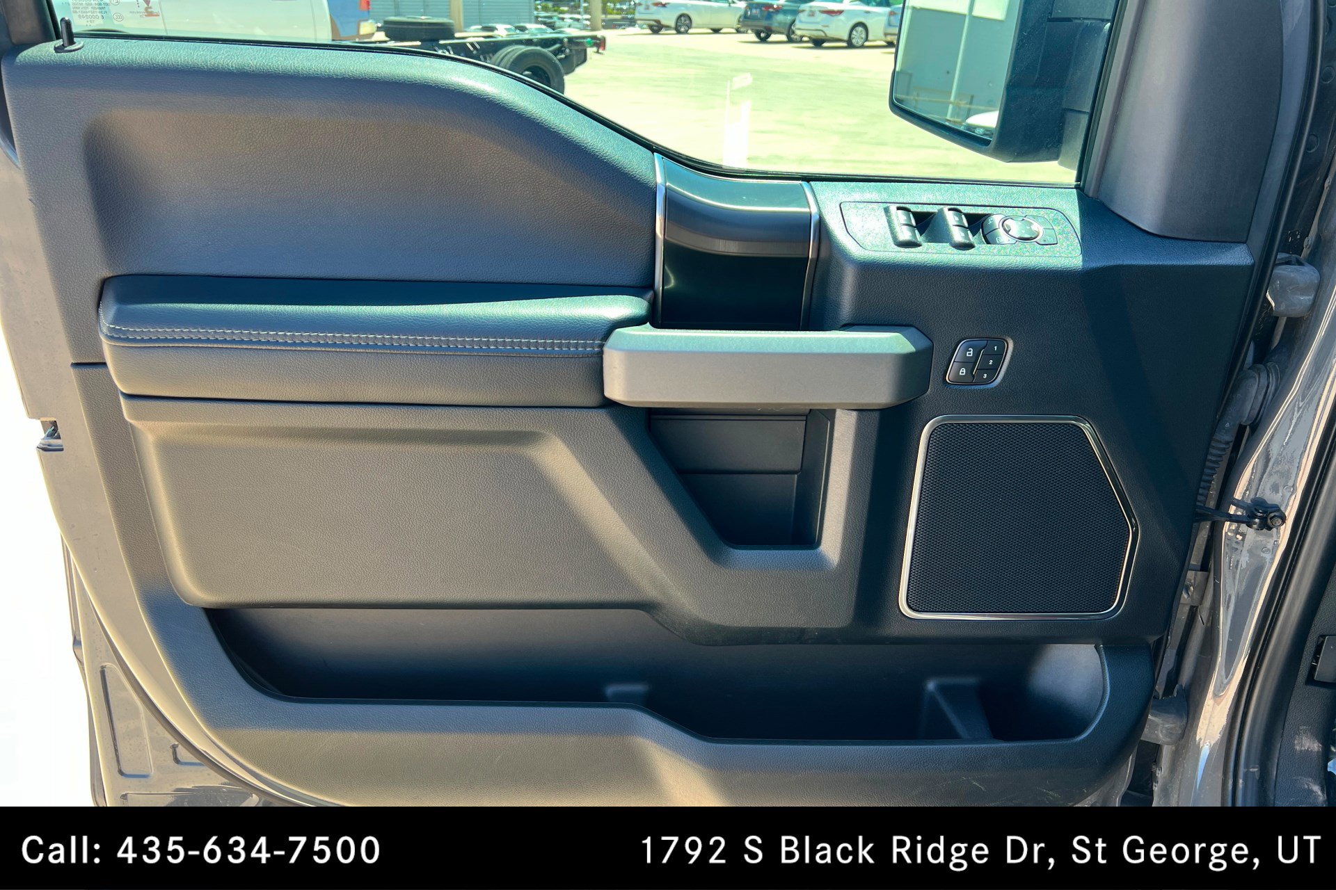 Used 2020 Ford F150 Raptor w/ Equipment Group 802A Luxury AWD/4WD image 14
