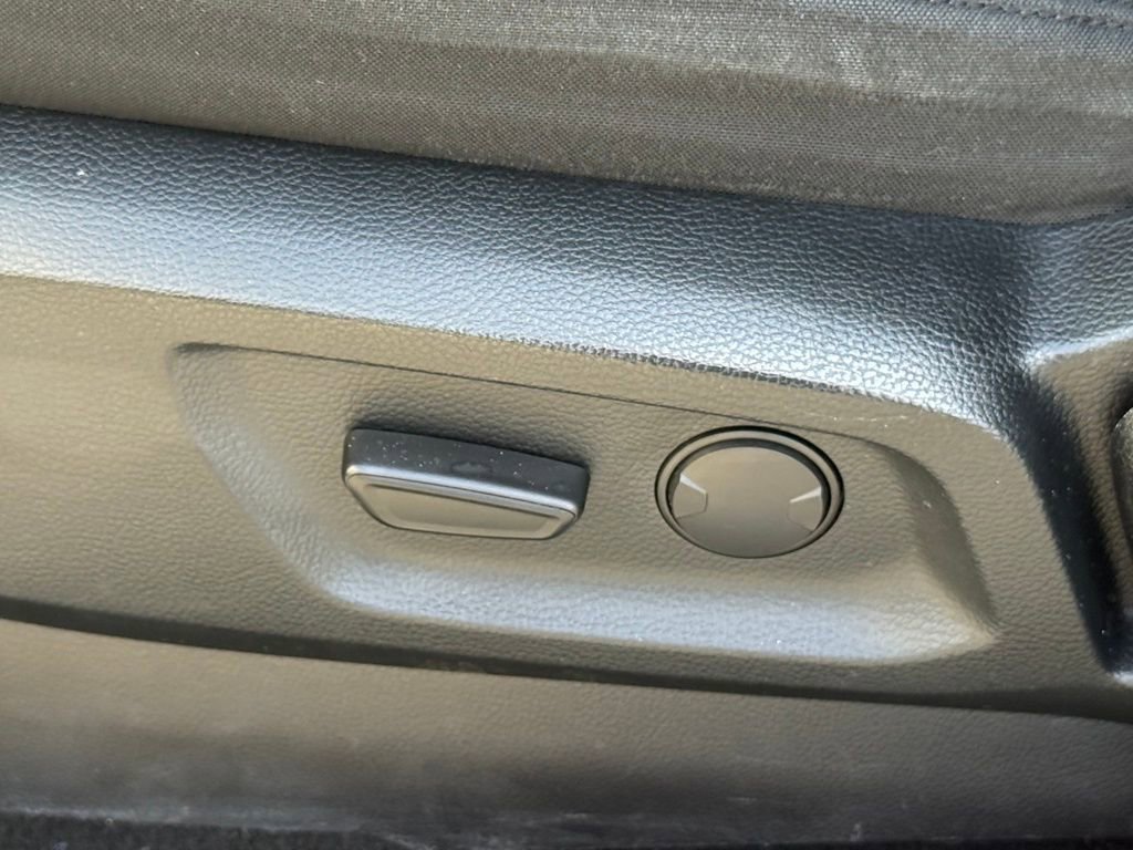 Used 2019 Ford Ranger XLT w/ Equipment Group 302A Luxury image 19