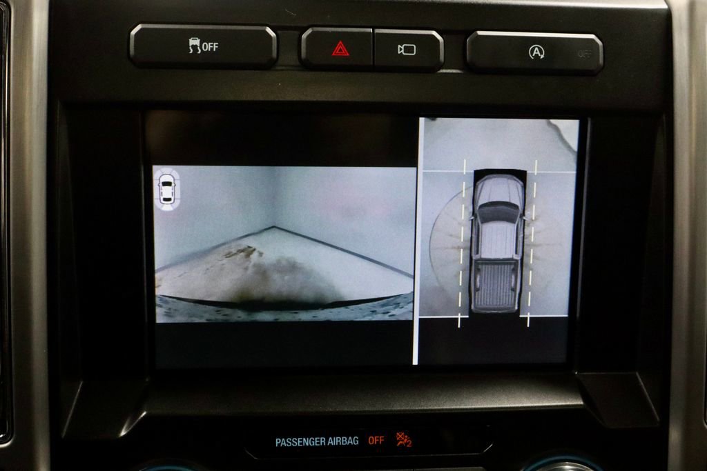 Used 2020 Ford F150 Platinum w/ Equipment Group 701A Luxury image 2