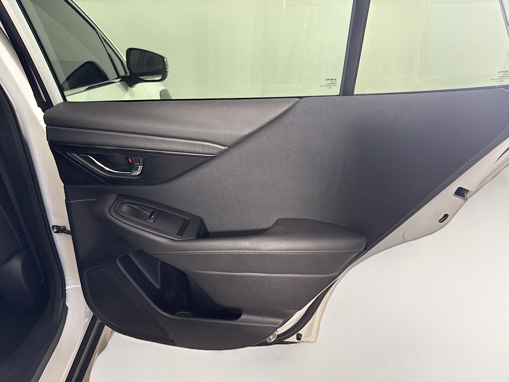 Used 2023 Subaru Outback Premium image 28