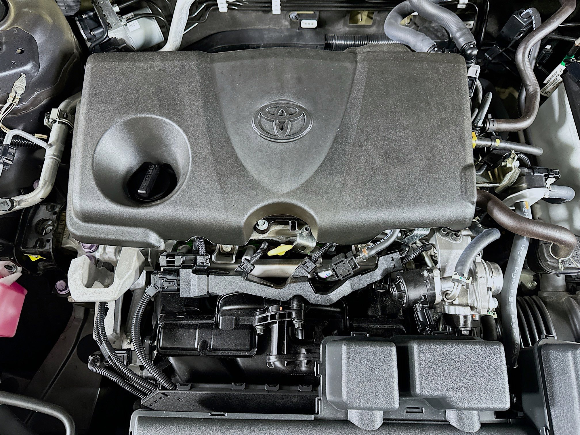 Used 2023 Toyota RAV4 XLE image 31