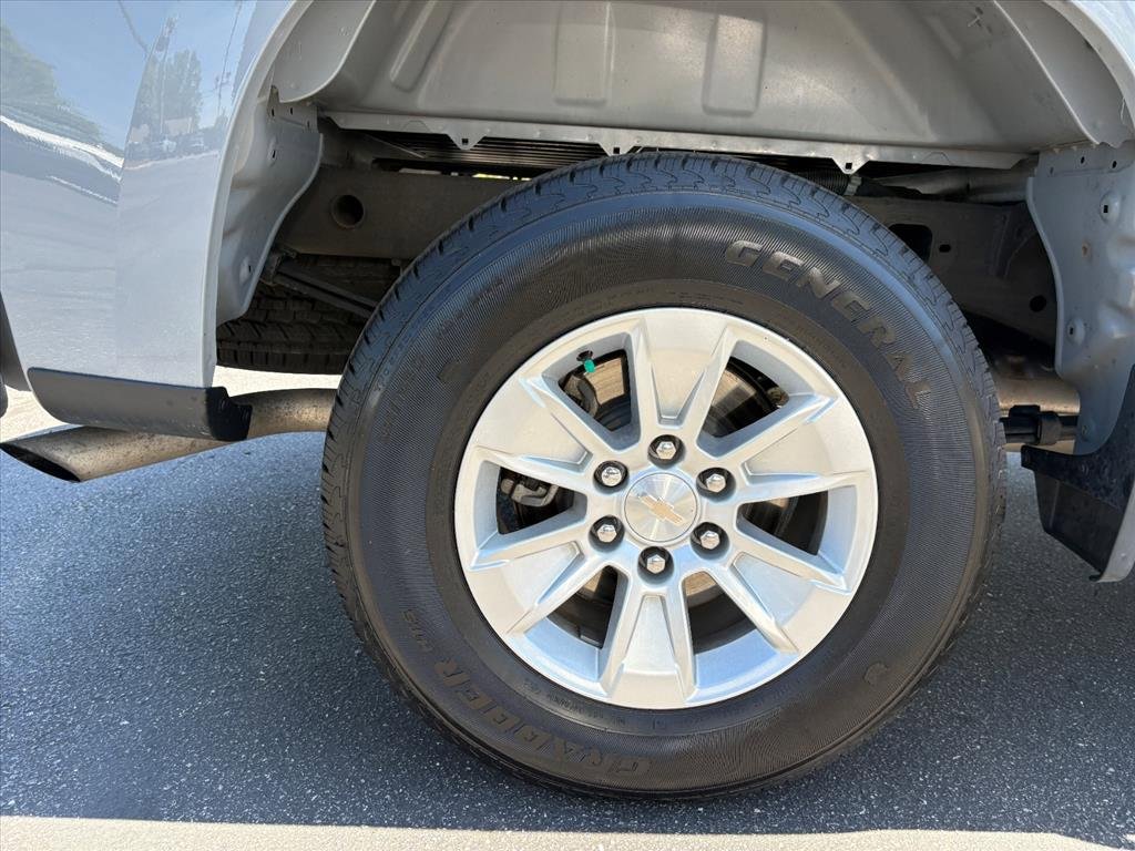 Used 2024 Chevrolet Silverado 1500 LT RWD image 24
