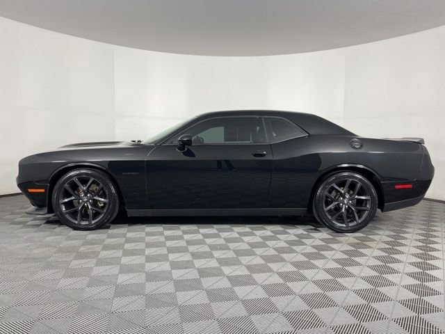 Used 2021 Dodge Challenger R/T w/ Blacktop Package image 6