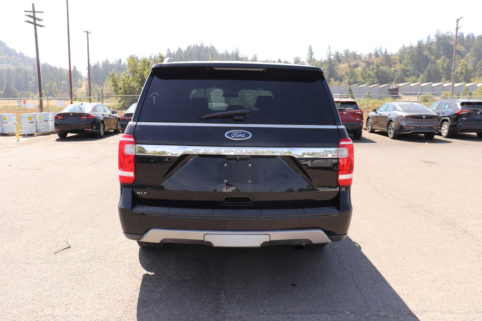 Used 2018 Ford Expedition Max XLT AWD/4WD image 6
