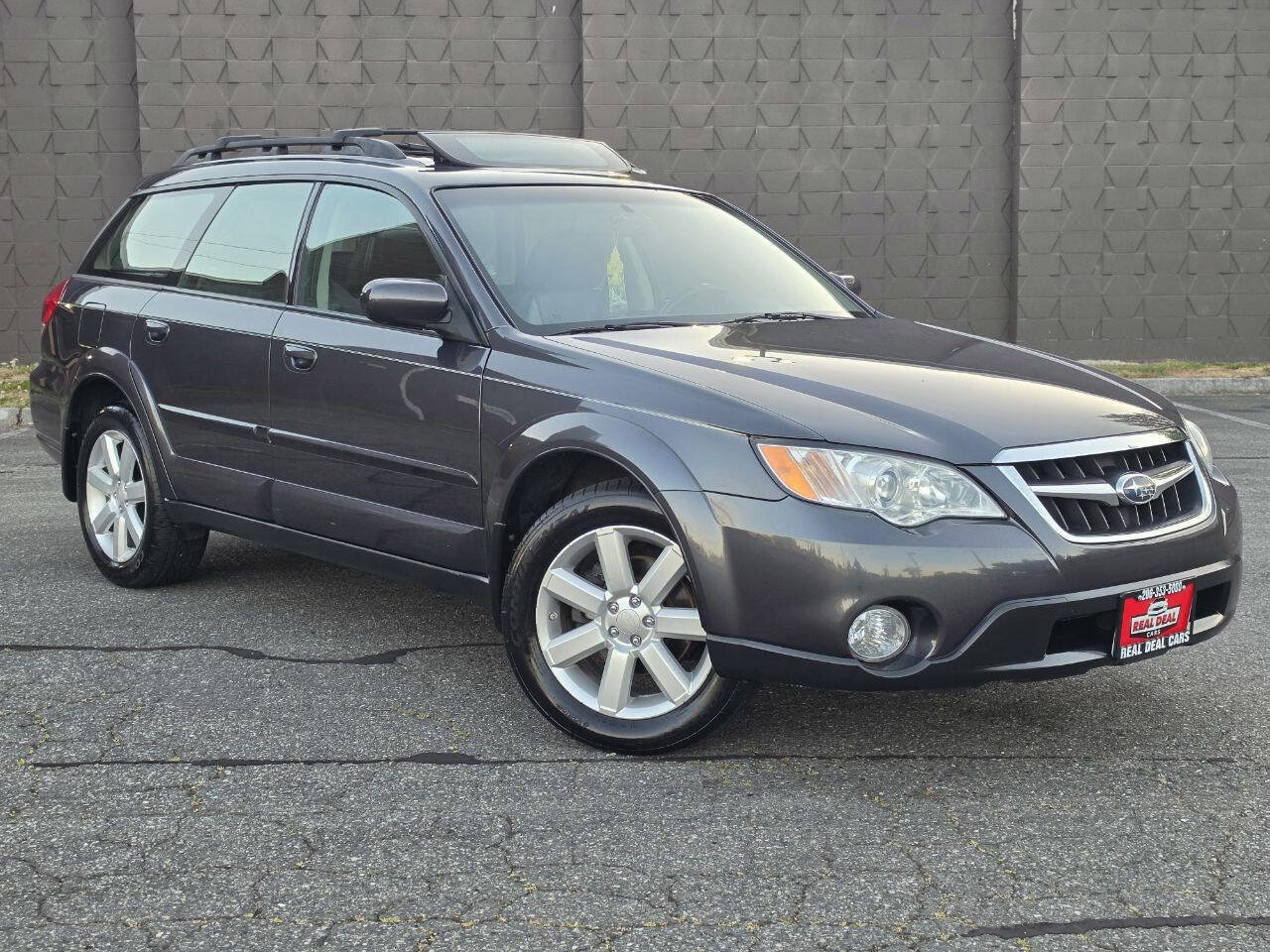 Used 2008 Subaru Outback 2.5i Limited L.L. Bean AWD/4WD image 3