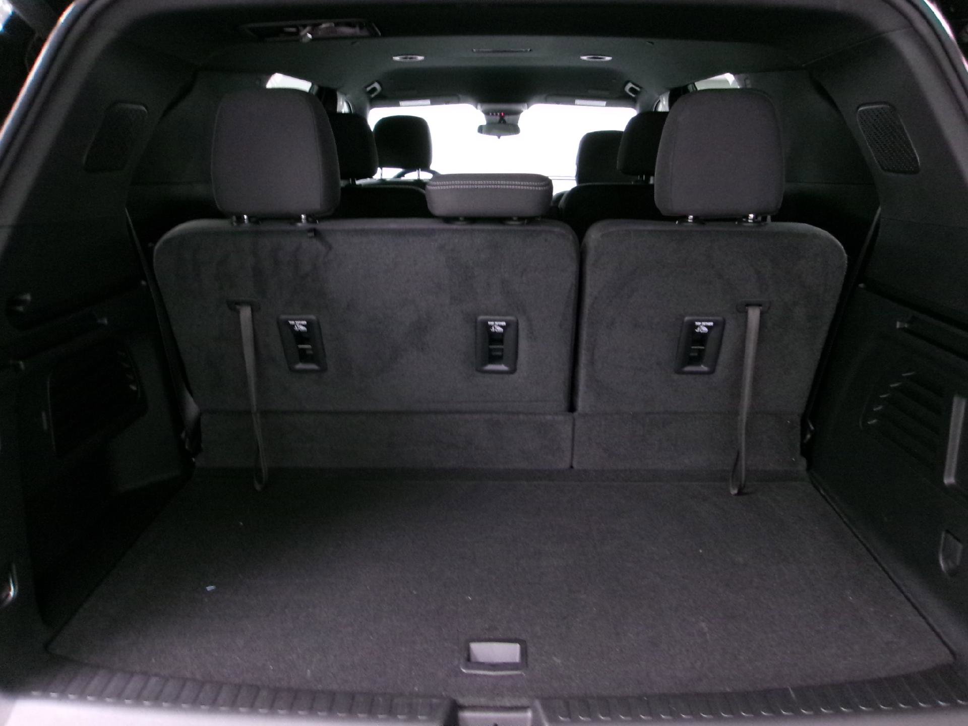 Certified 2024 Chevrolet Traverse LT w/ LPO, Floor Liner Package image 14
