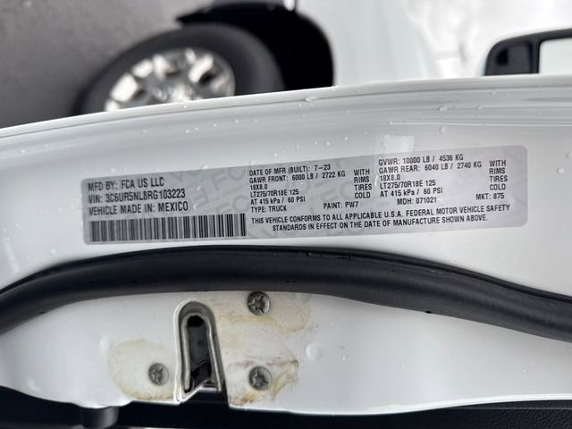 Used 2024 RAM 2500 Laramie image 33