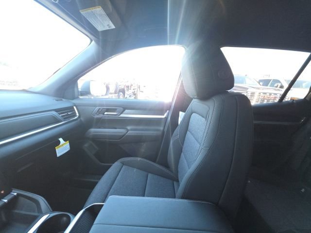 New 2026 GMC Terrain Elevation w/ Black Edition AWD/4WD image 25