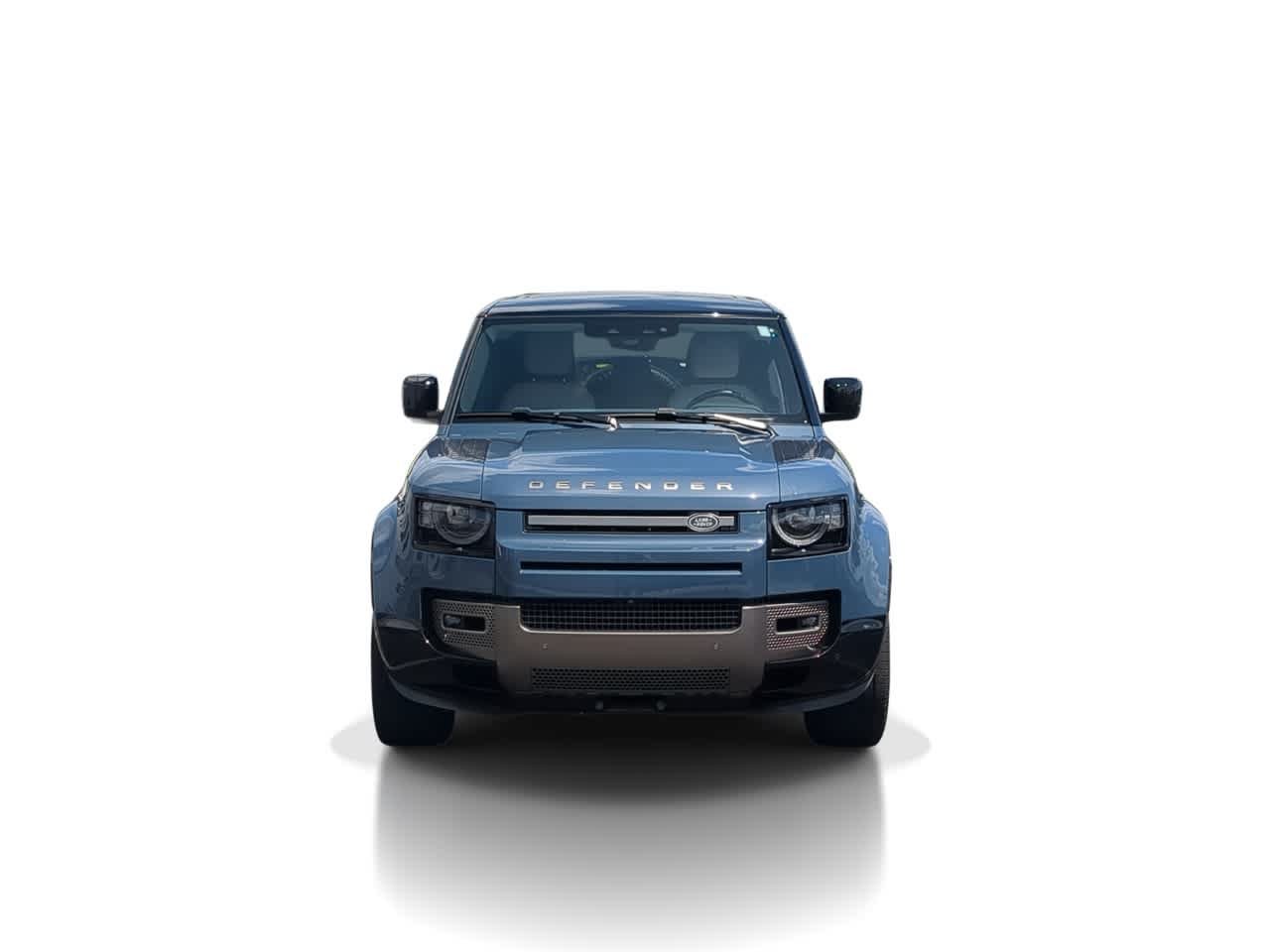 Certified 2025 Land Rover Defender 110 X-Dynamic SE AWD/4WD image 3
