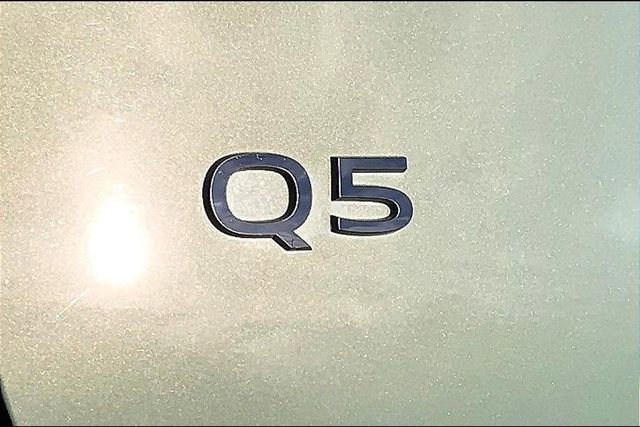 Certified 2025 Audi Q5 Premium Plus w/ Premium Plus image 8