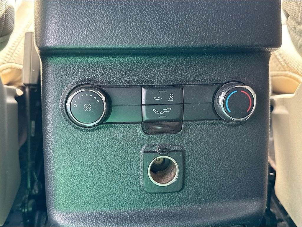 Used 2016 Ford Explorer XLT image 20