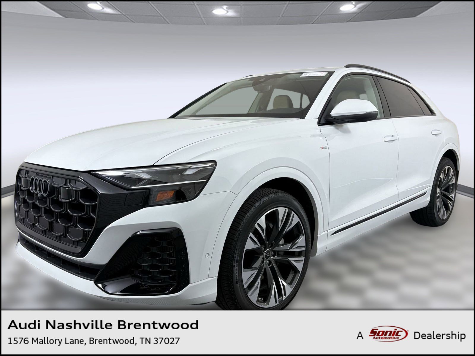 New 2025 Audi Q8 Premium Plus