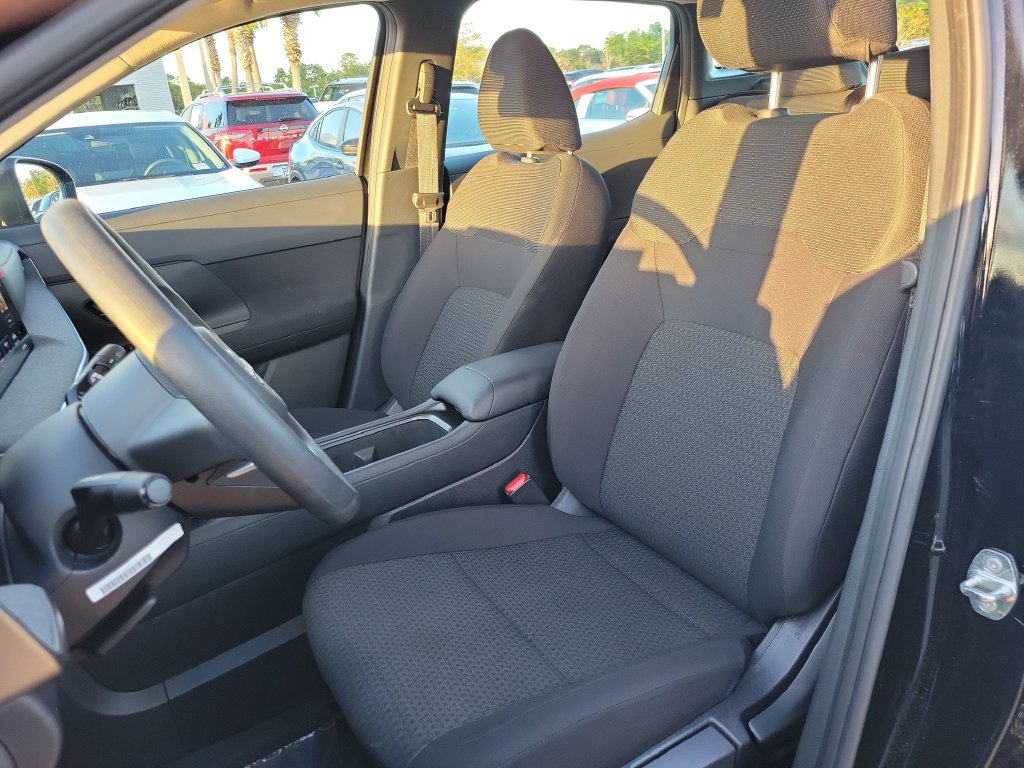 Used 2026 Nissan Kicks S FWD image 15