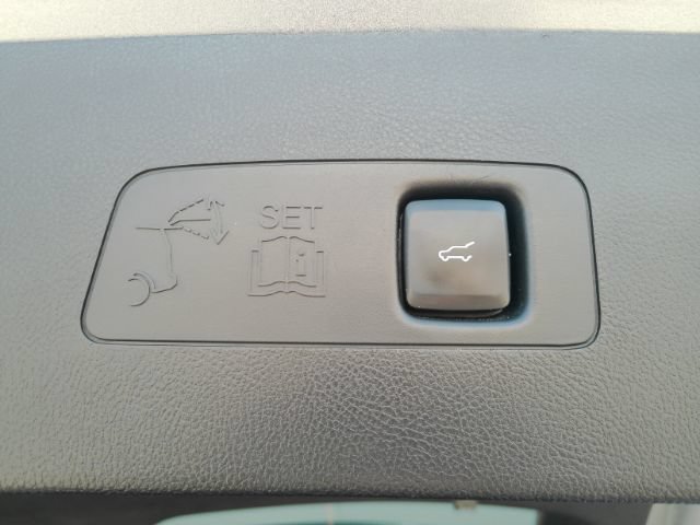Used 2023 Lincoln Corsair Reserve AWD/4WD image 26
